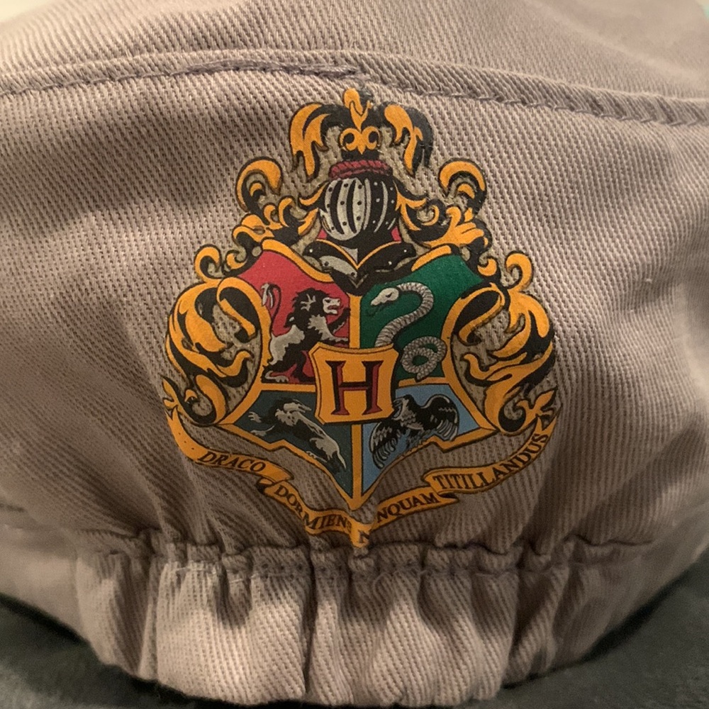 Harry Potter Universal Studios Hogwarts Express 9 3/4 Conductor’s Hat Cap - Picture 2 of 5